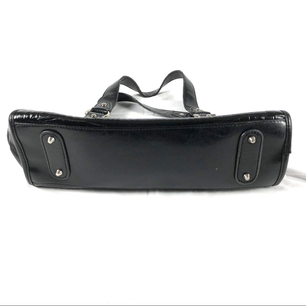 Baggs Brand Black Patent Leather Clutch. - Picture 5 of 5